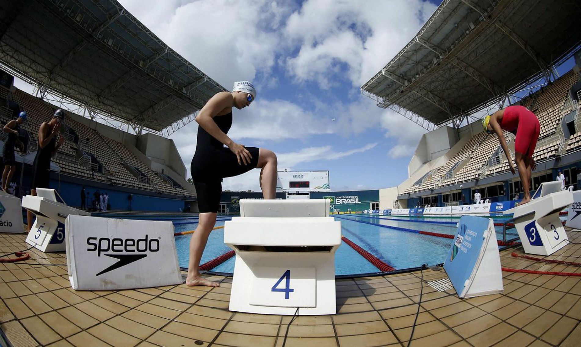 Seletiva de natação define vagas olímpicas de velocidade nesta quinta