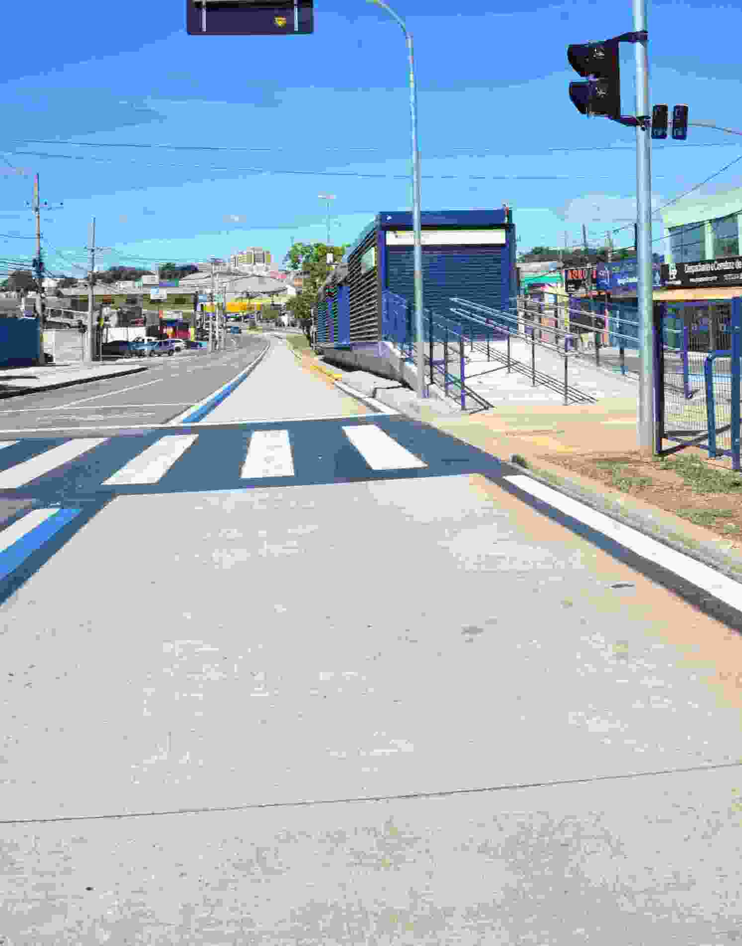 O Corredor Ipanema e o novo Terminal S&atilde;o Bento (TSB) come&ccedil;am a operar neste domingo (25) na zona norte de Sorocaba. 

Local: Avenida Ipanema, na zona norte de Sorocaba