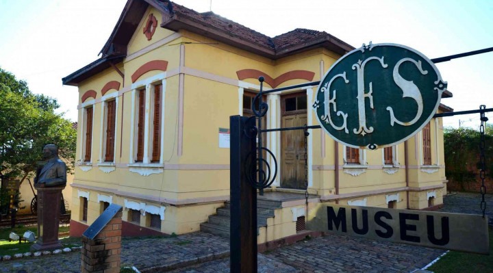 Homenagem será no Museu da Estrada de Ferro.