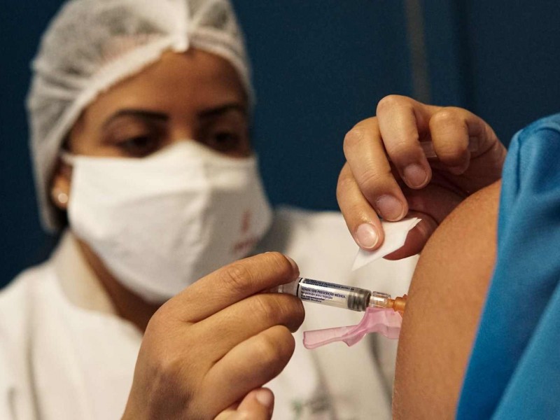 Vacinação contra a gripe (H1N1).