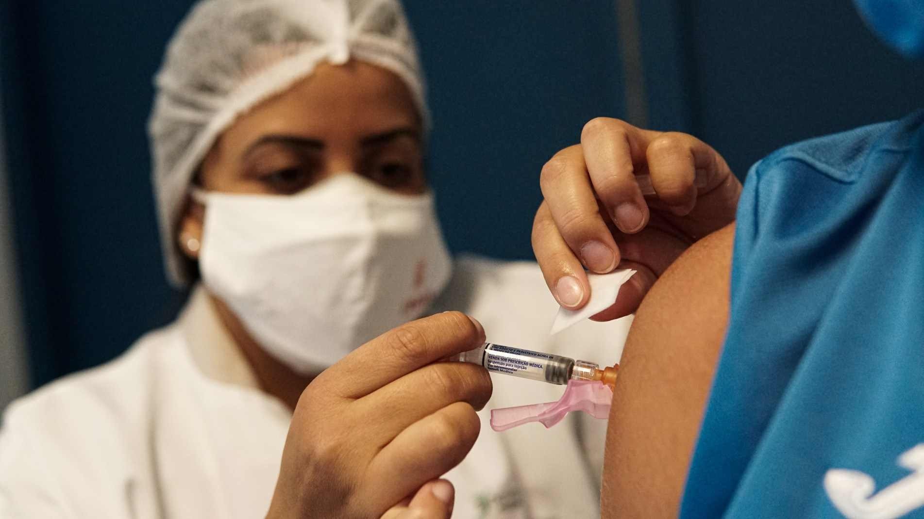 Vacinação contra a gripe (H1N1).