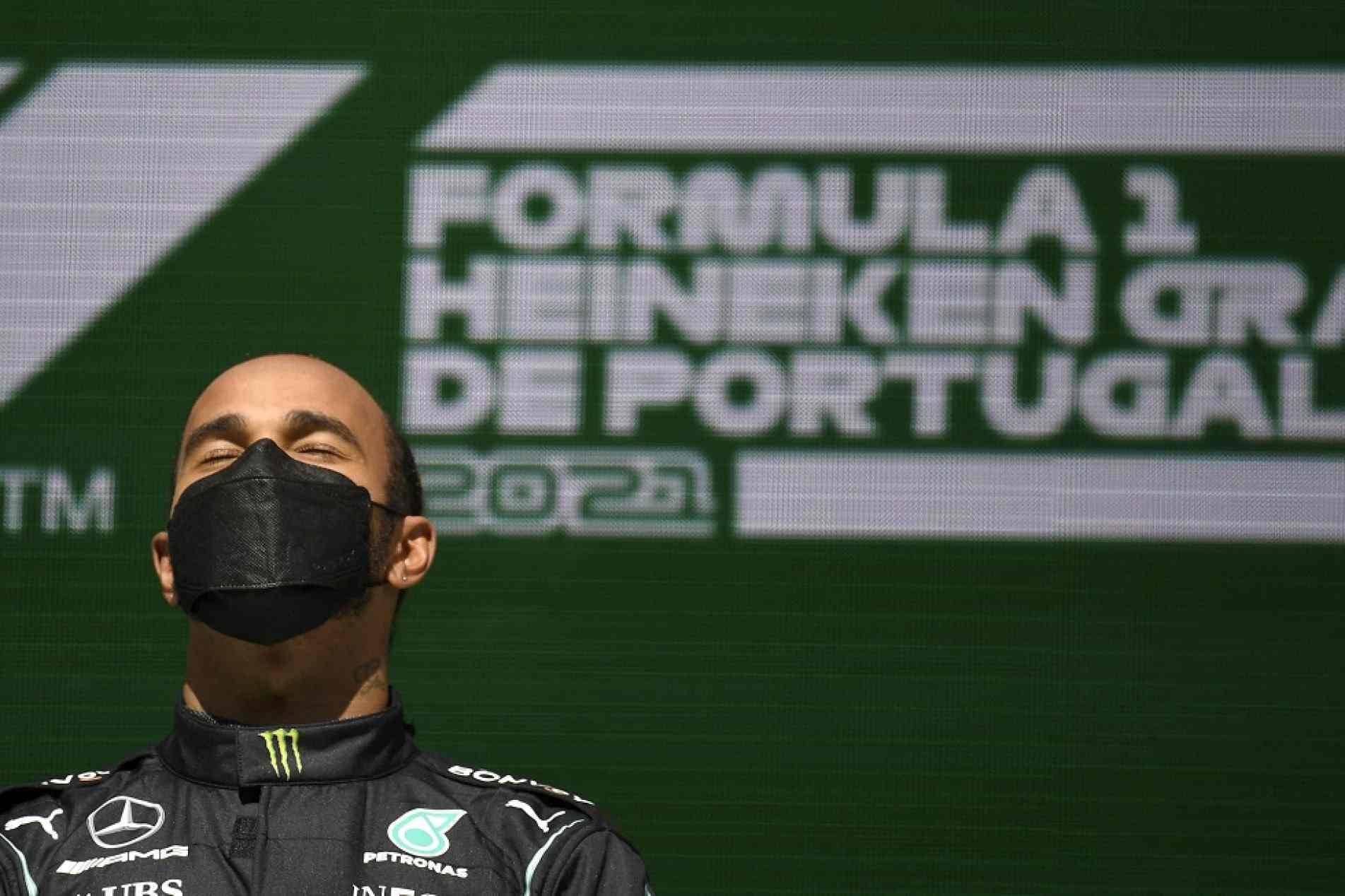 Com o resultado em Portimão, Hamilton conquistou a 97ª vitória na Fórmula 1, a segunda na temporada de 2021.