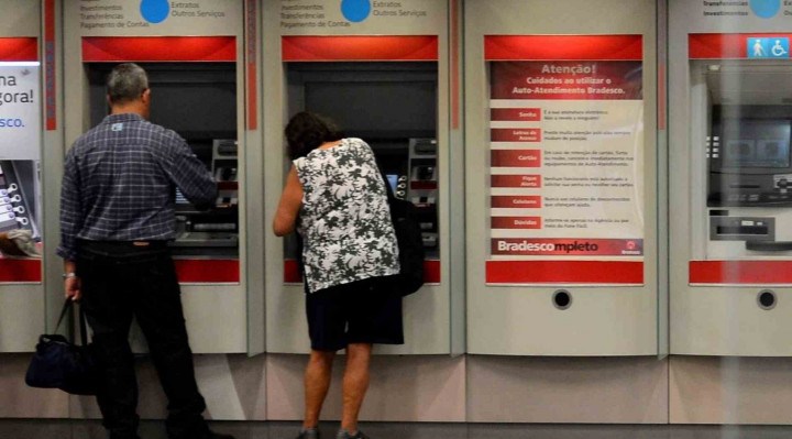 Apesar dos resultados, mercado reage de forma volátil.