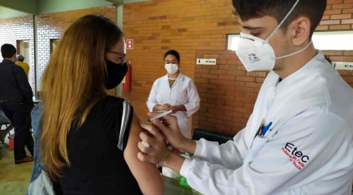 Para se vacinar contra a Covid-19 em Sorocaba, não é necessário agendamento 