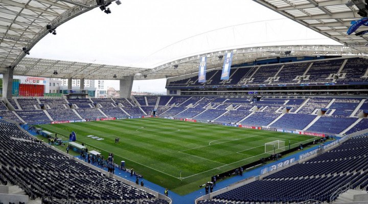 Final da Liga dos Campeões é transferida de Istambul para Porto