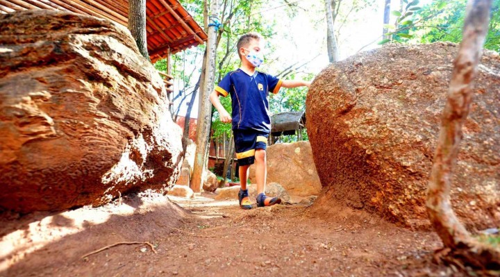 O Pedro Vieira Gondim, de 5 anos, vê a natureza como uma grande diversão.