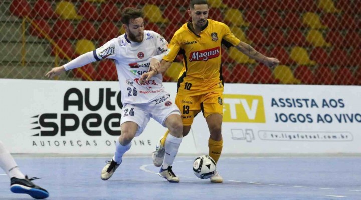 Times dividem a liderança da Liga Nacional de Futsal.