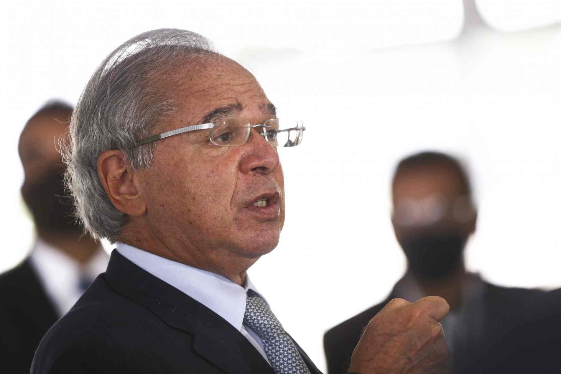 O ministro da Economia, Paulo Guedes, durante entrevista coletiva no Palácio do Planalto.