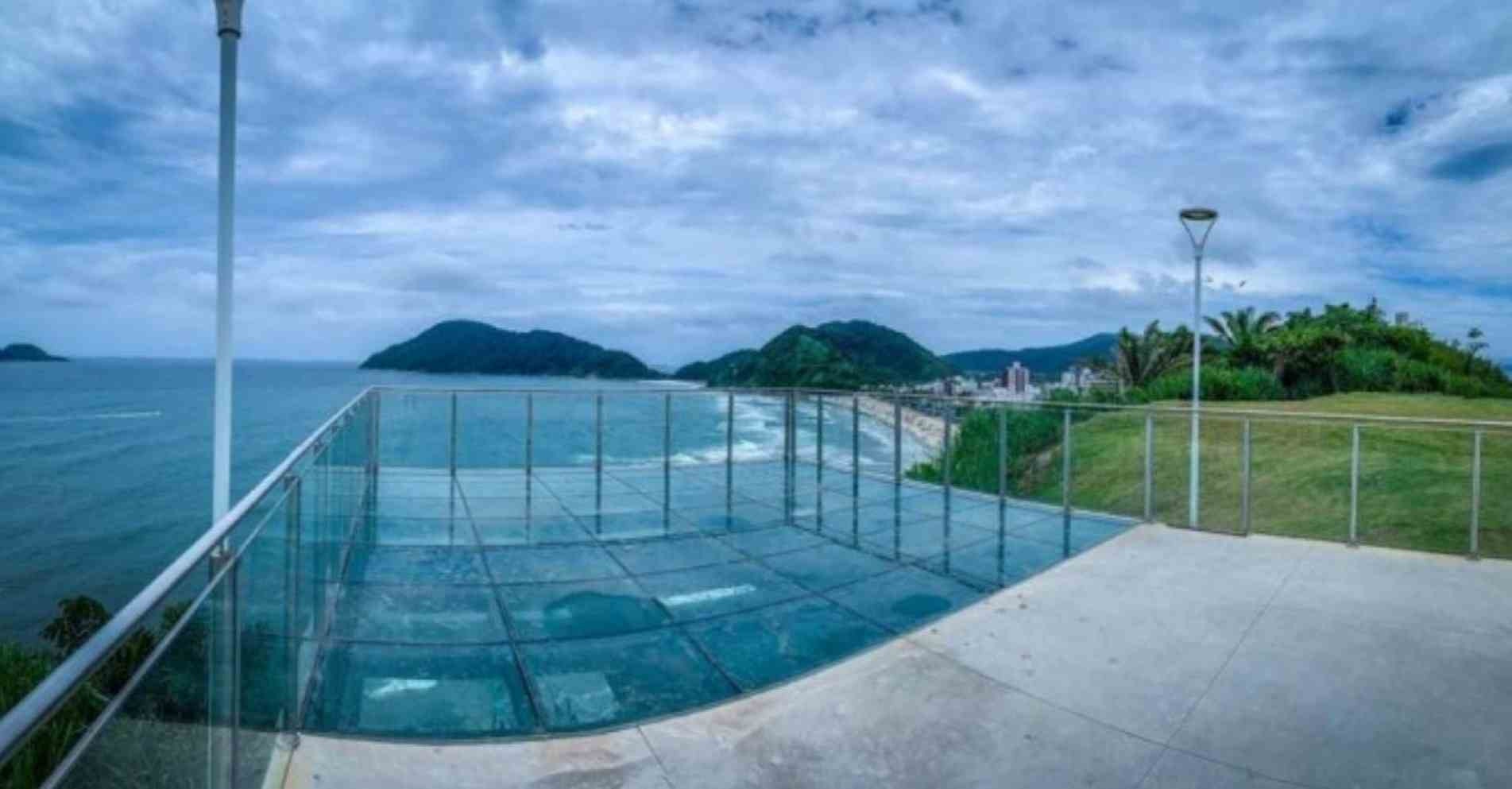 O Mirante das Galhetas, instalado no alto do Morro da Caixa D’Água.