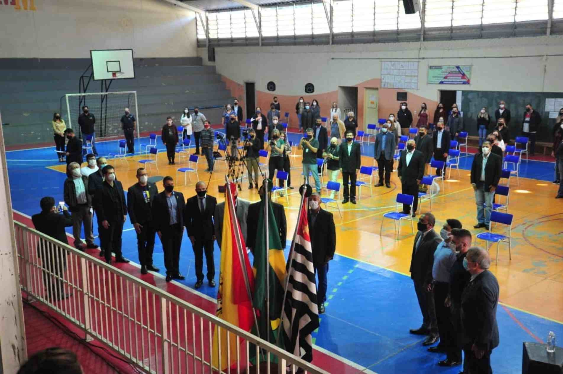 Cerimônia inaugura a 1ª escola cívico militar em Sorocaba