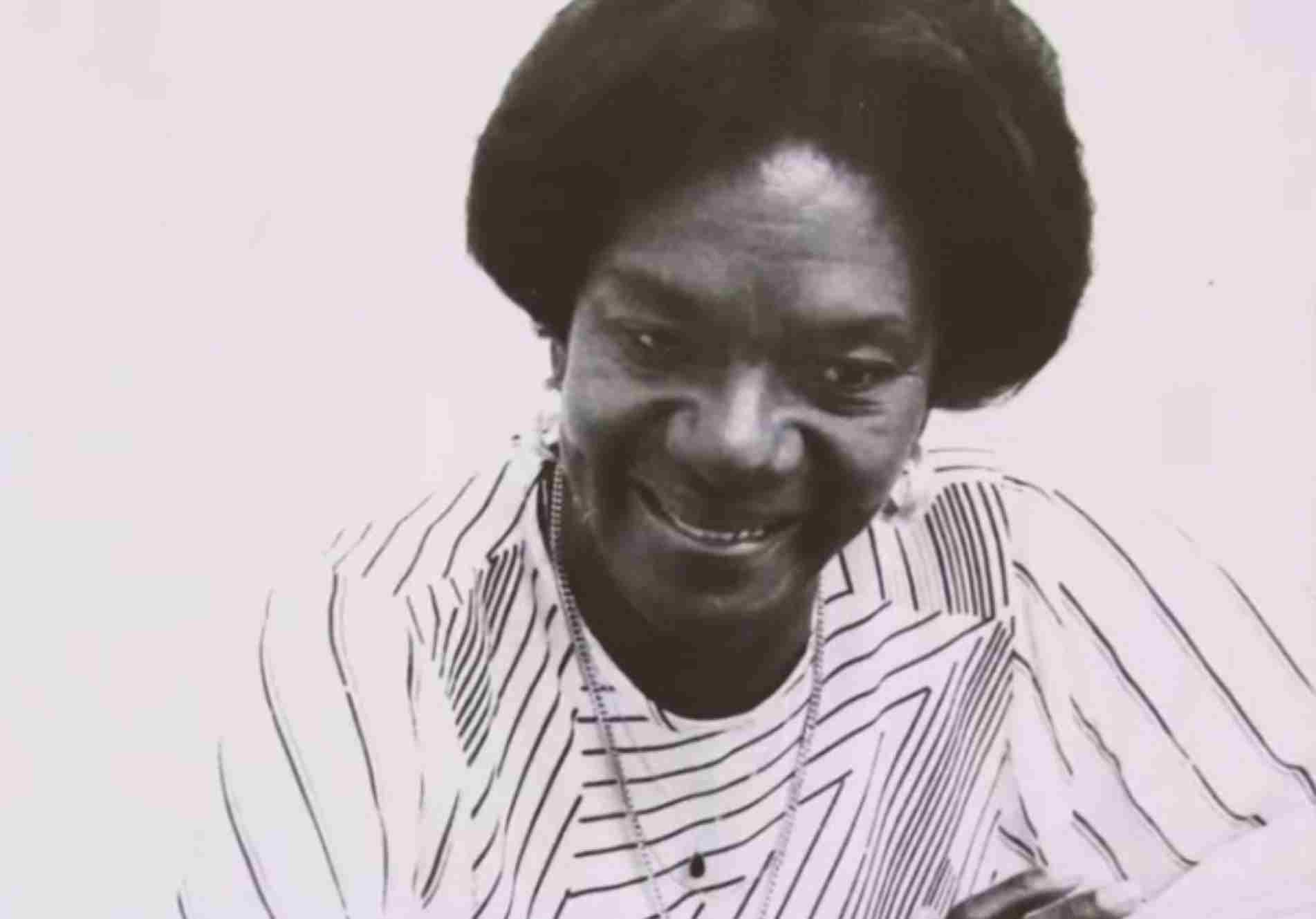 Registros da carreira de Zilá Gonzaga.