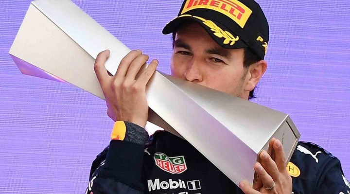 Mexicano Sergio Pérez venceu seu primeiro Grande Prêmio como piloto da Red Bull