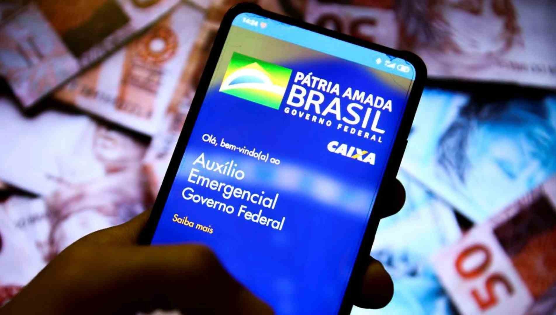 Detalhes são discutidos entre Jair Bolsonaro e ministros.