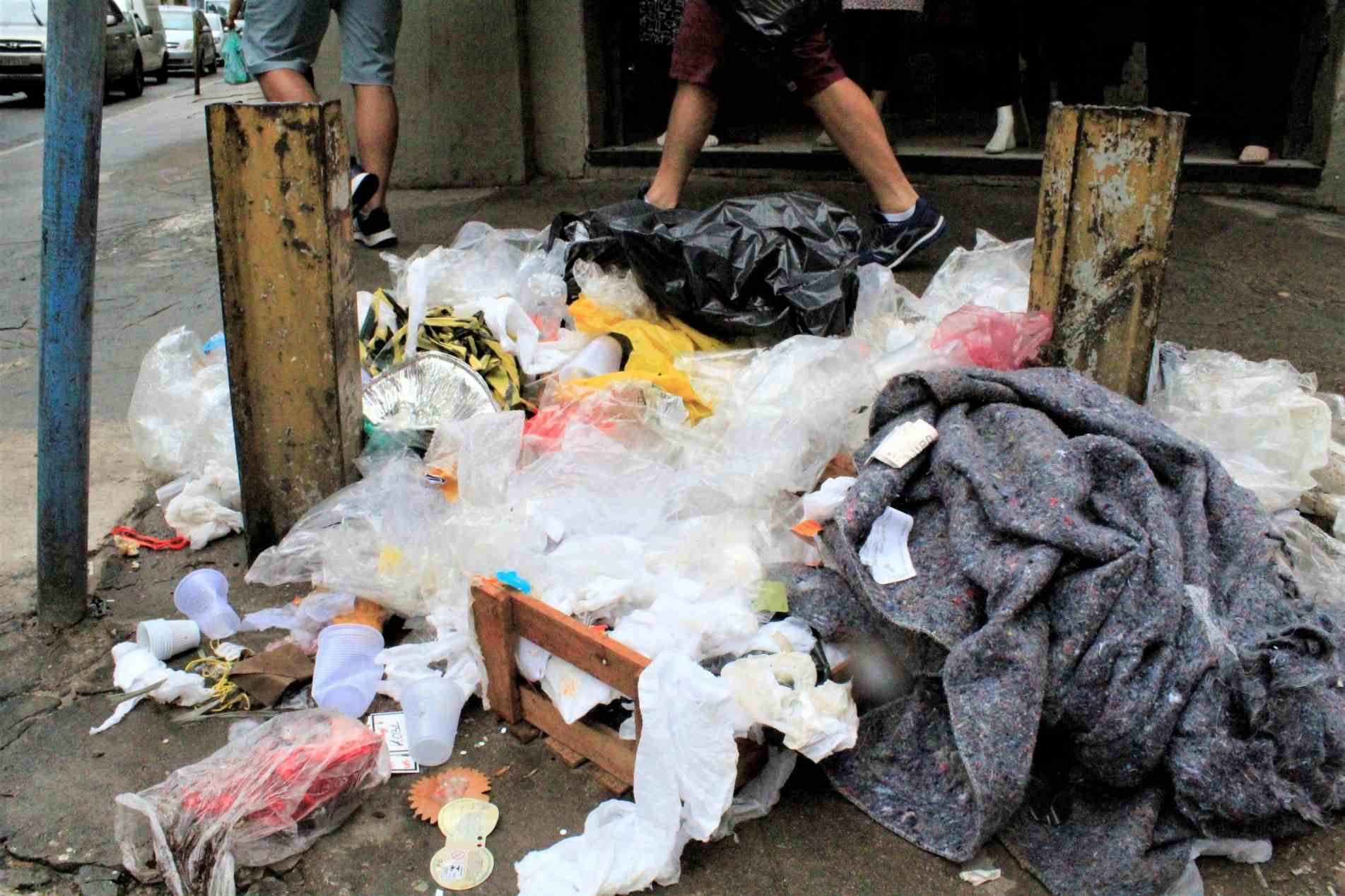 18 toneladas de lixo deixaram de ser recolhidas na capital.