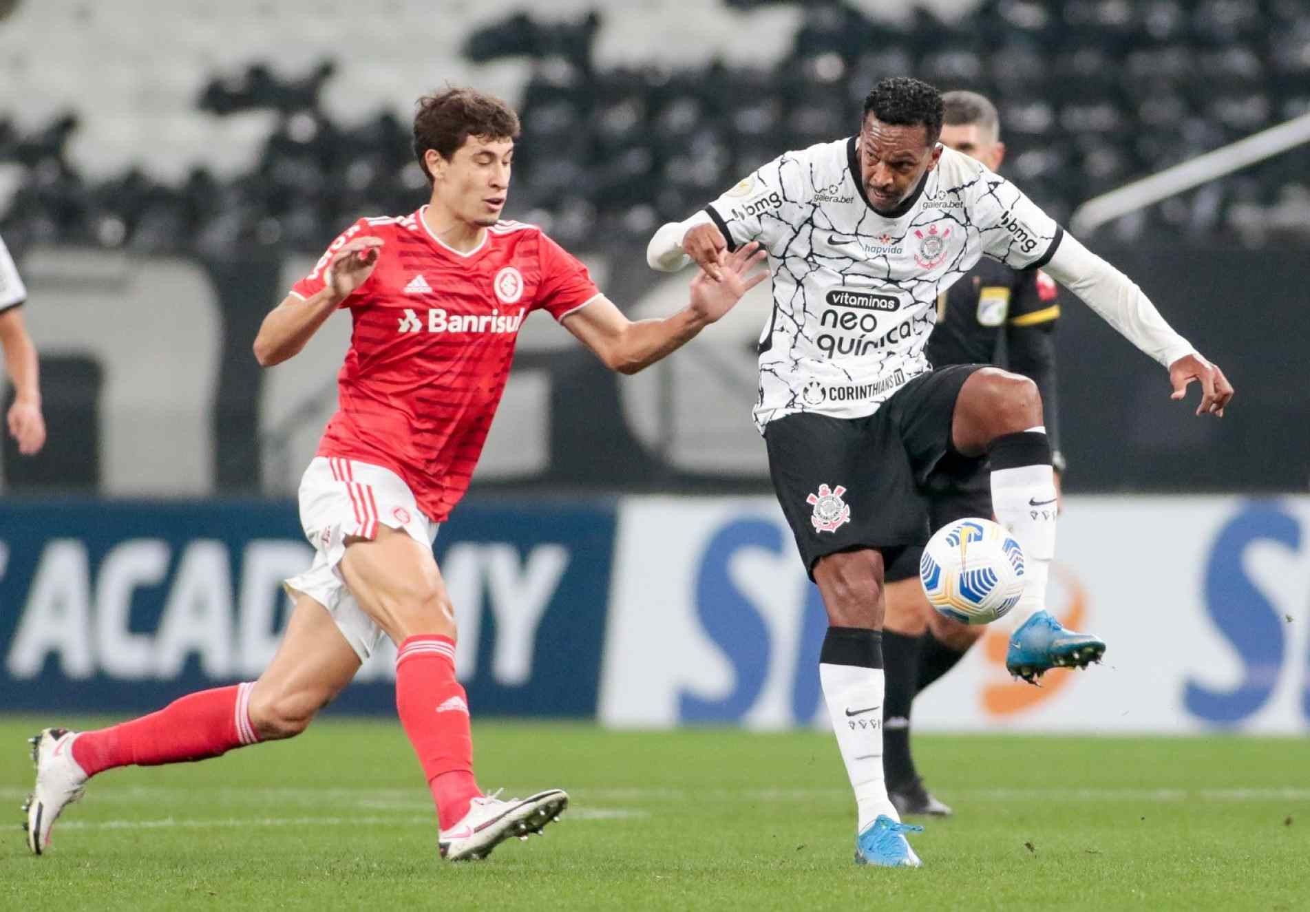 Já na reta final da partida, Jô evitou mais uma derrota do Timão na Neo Química Arena.