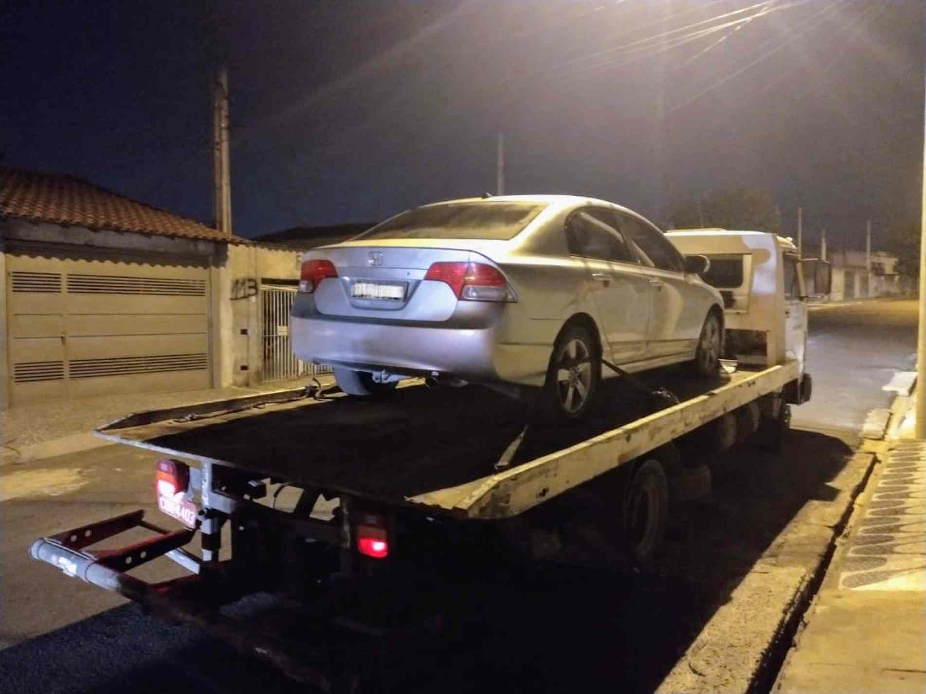 Operação integrada deste fim de semana guinchou oito veículos e quatro motos.