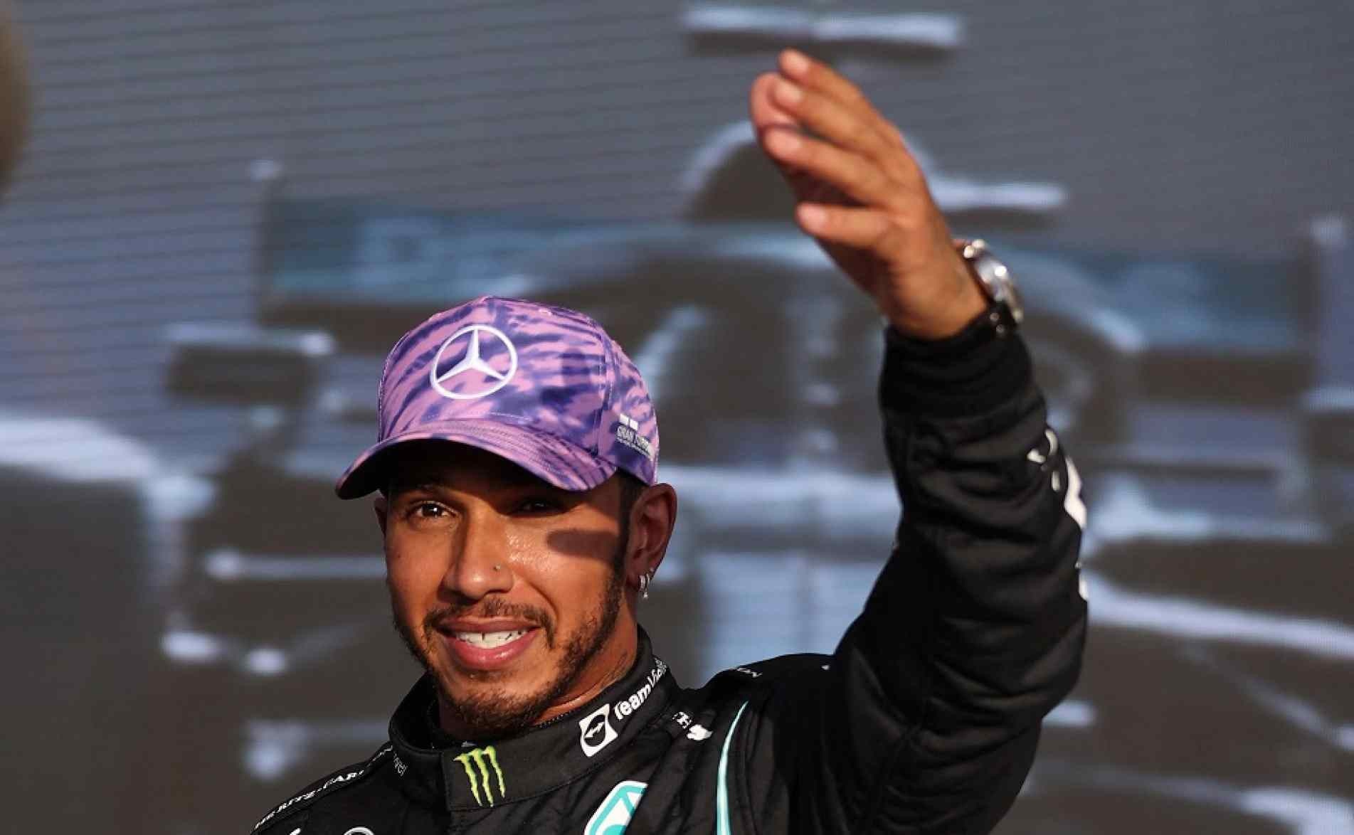 Lewis Hamilton (Mercedes) venceu pela oitava vez o Grande Prêmio da Inglaterra, o 99º de sua carreira na Fórmula 1.