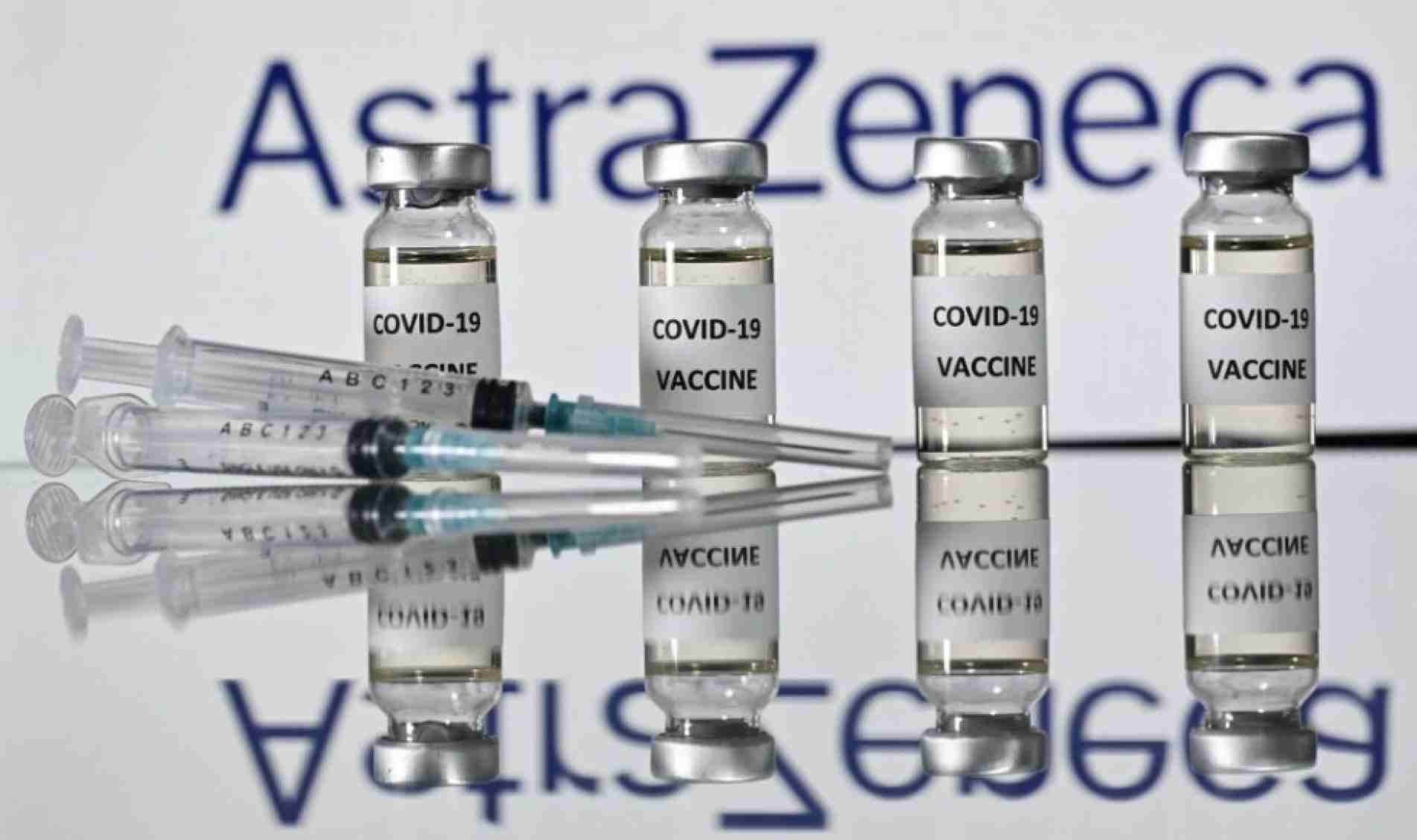 Vacina Astrazeneca.