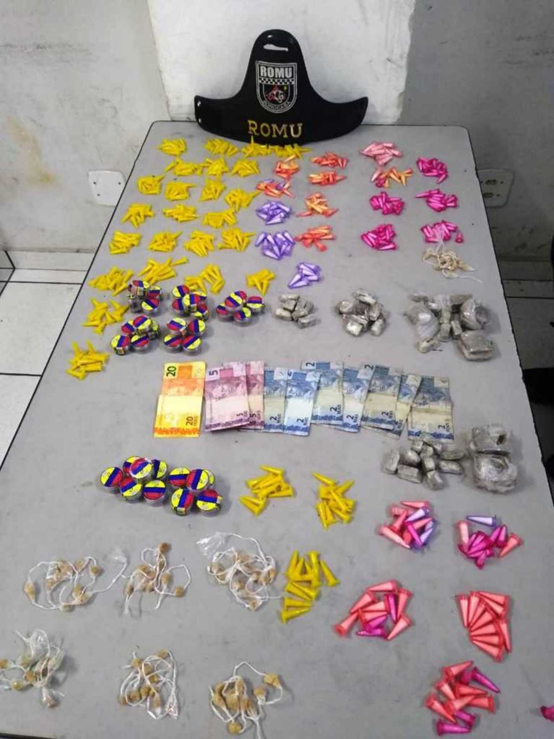 Jovem confessou a prática criminosa aos policiais.