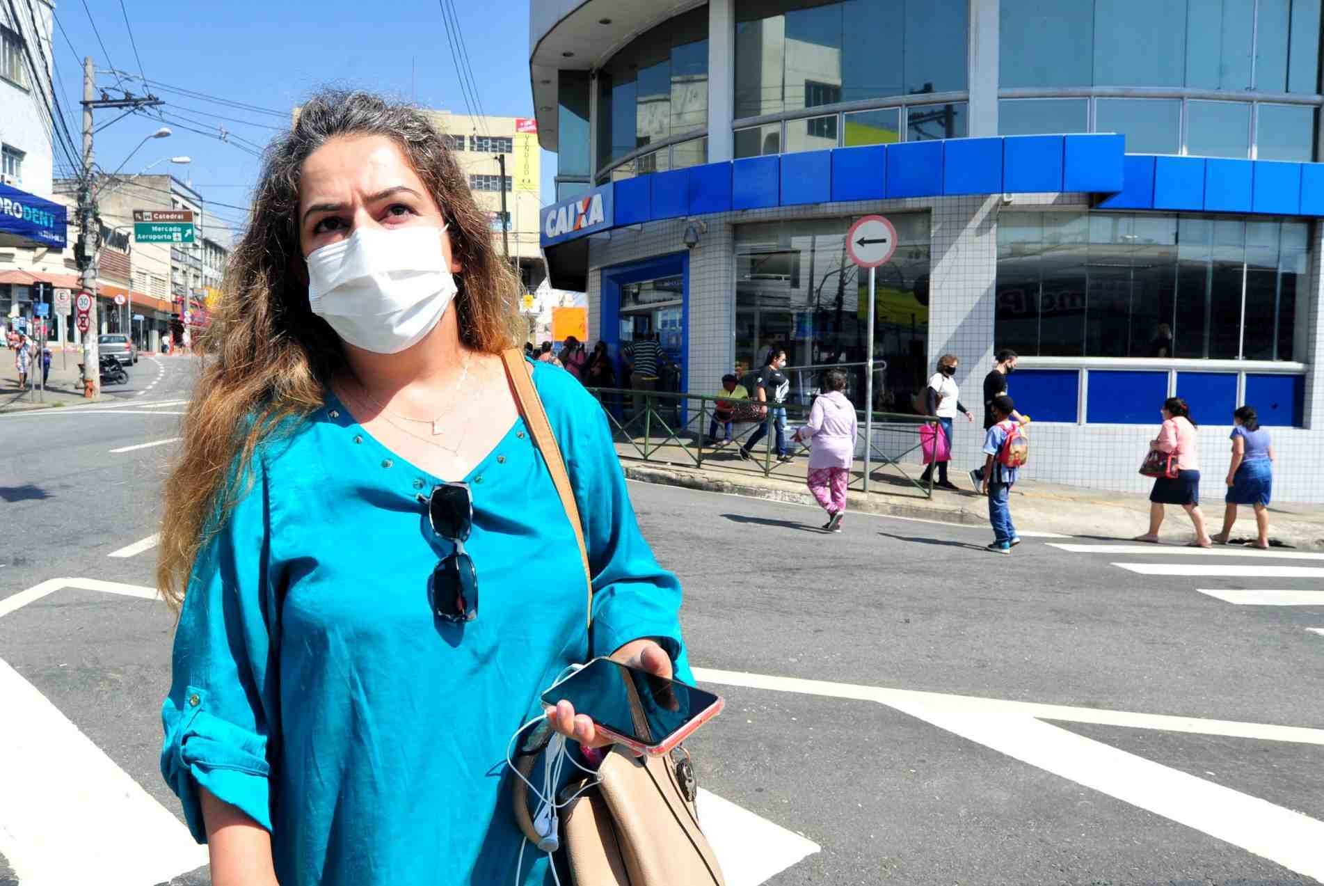 Ana Maria Almeida possui artrite reumatoide juvenil e dificuldades de locomoção.