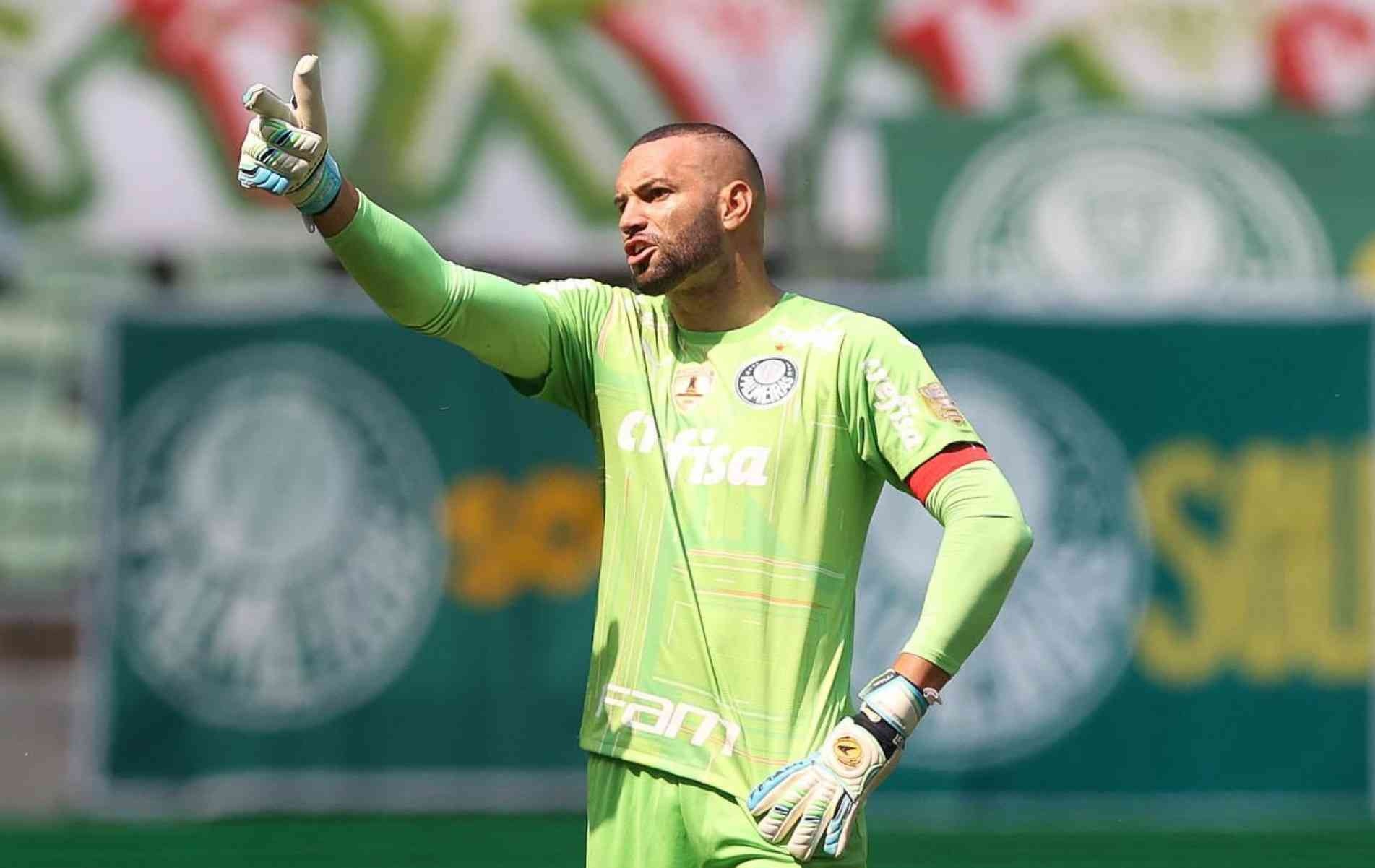 Goleiro exige resposta do Verdão depois de quatro jogos sem vencer.