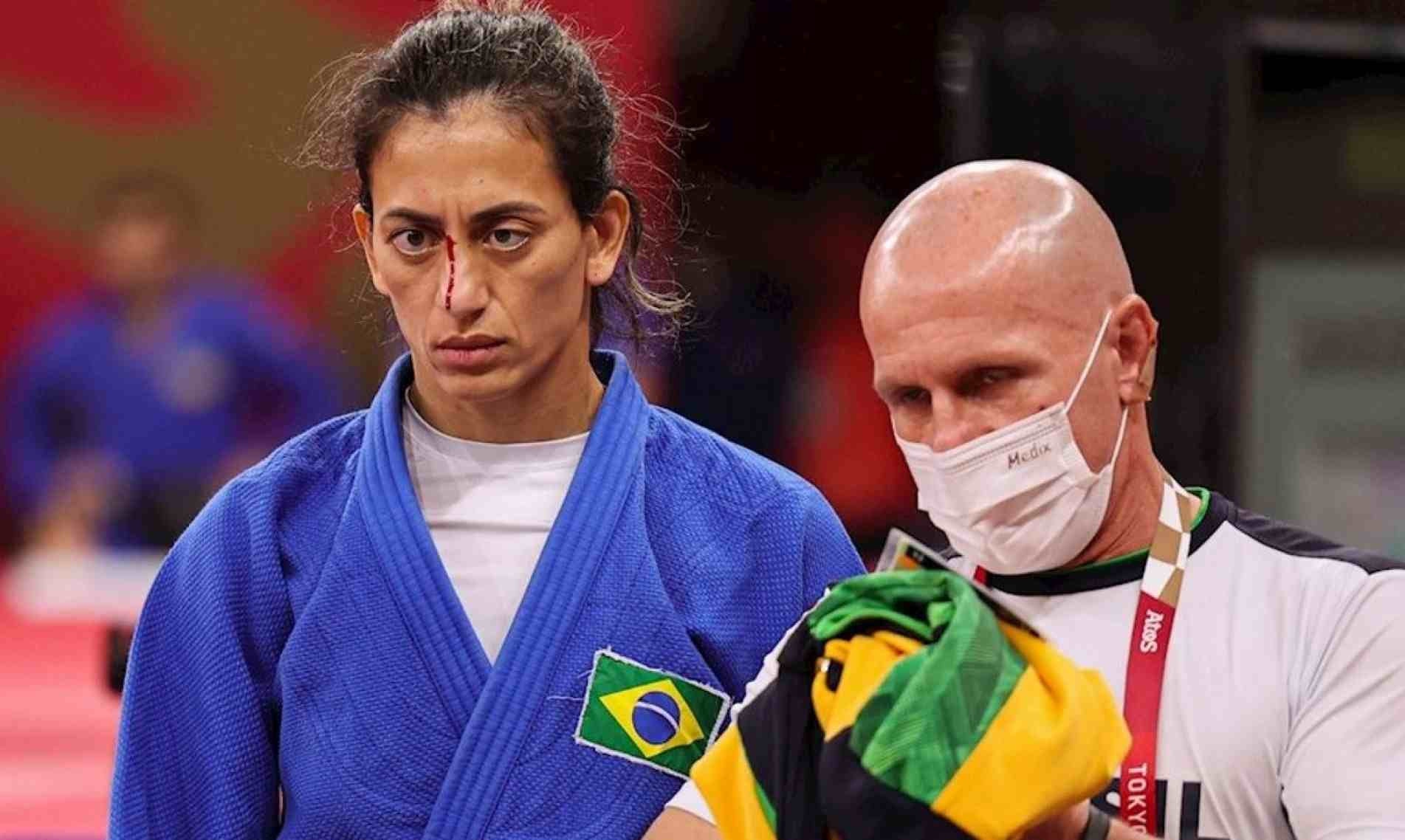 Lúcia Araújo faturou o bronze no judô em Tóquio.
