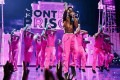 Lil Nas X se apresentando no VMA 2021 - Fotos: Getty Images
