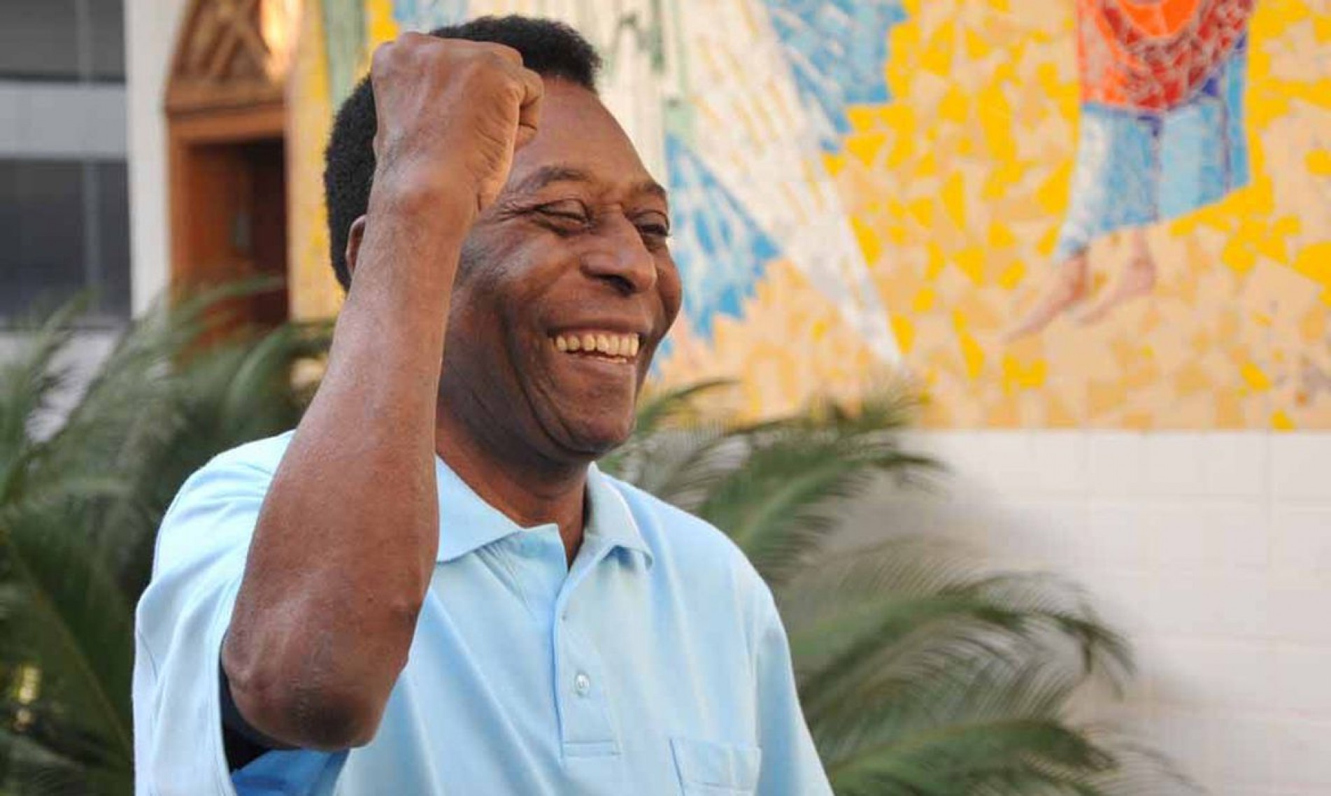 Após quase um mês internado em São Paulo, Pelé receberá alta nesta quinta-feira