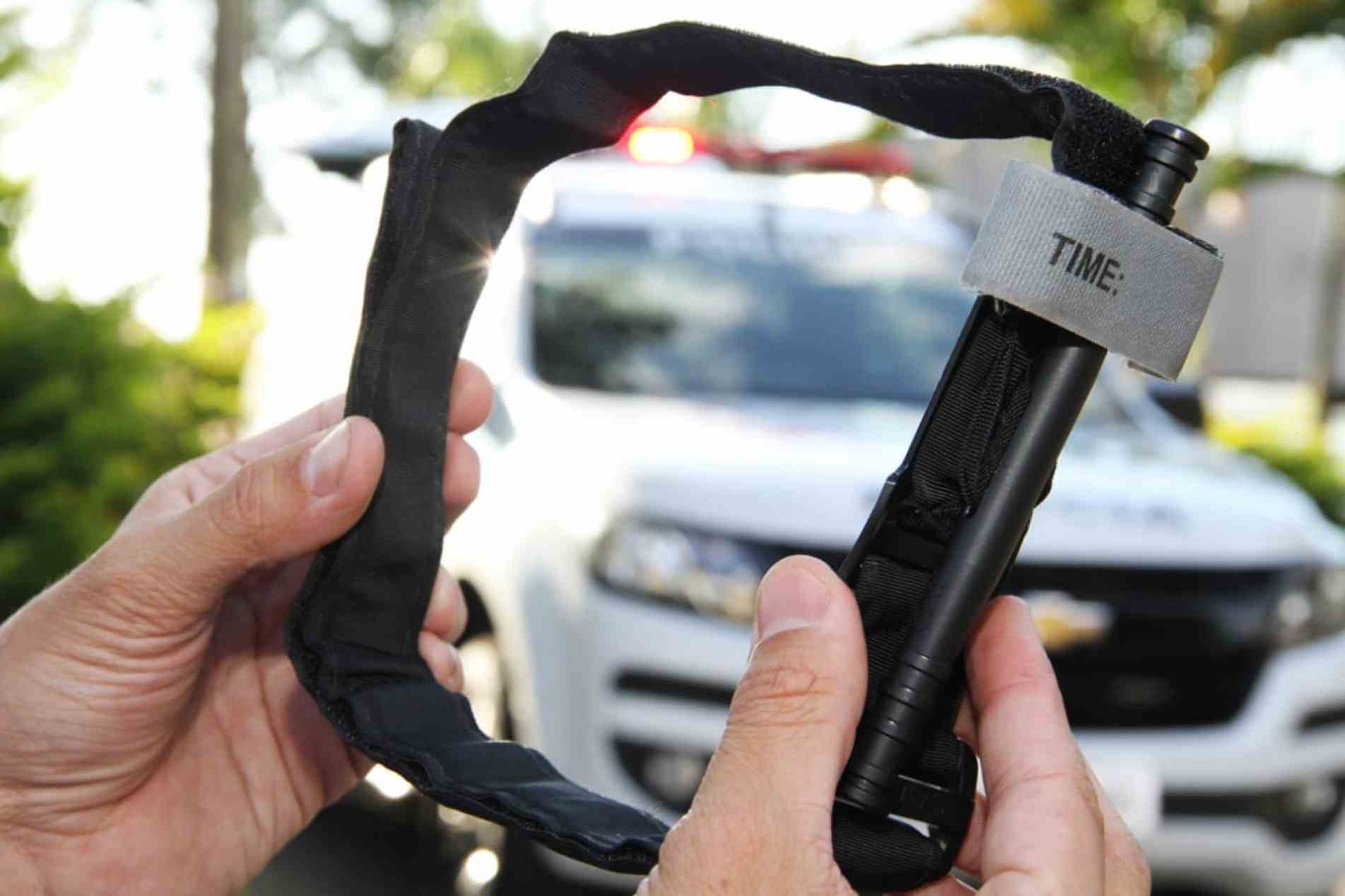  O torniquete utilizado foi um dos materiais adquiridos pela PM para contribuir com uma melhor prestação de serviço público a comunidade