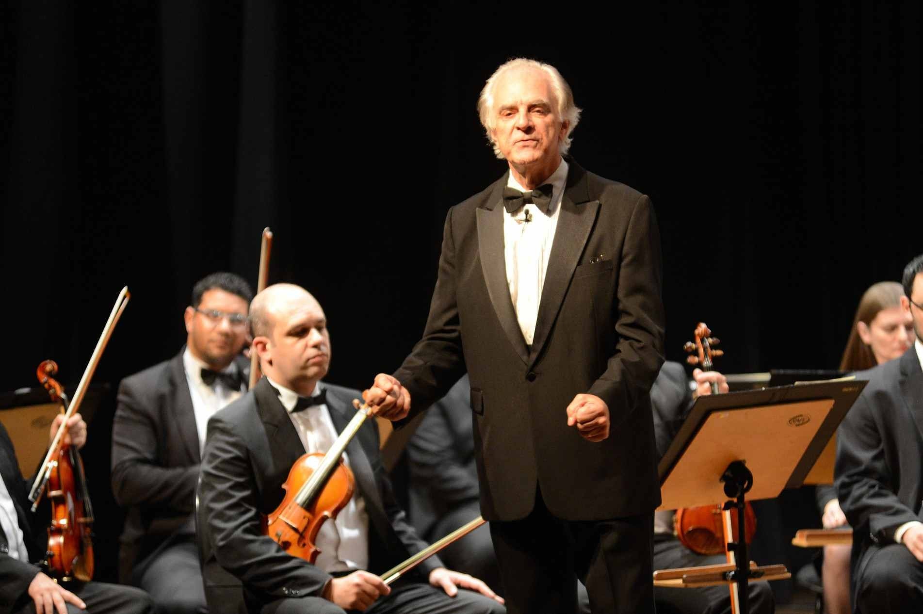 O maestro está a frente da Orquestra Sinfônica de Sorocaba desde 2010.