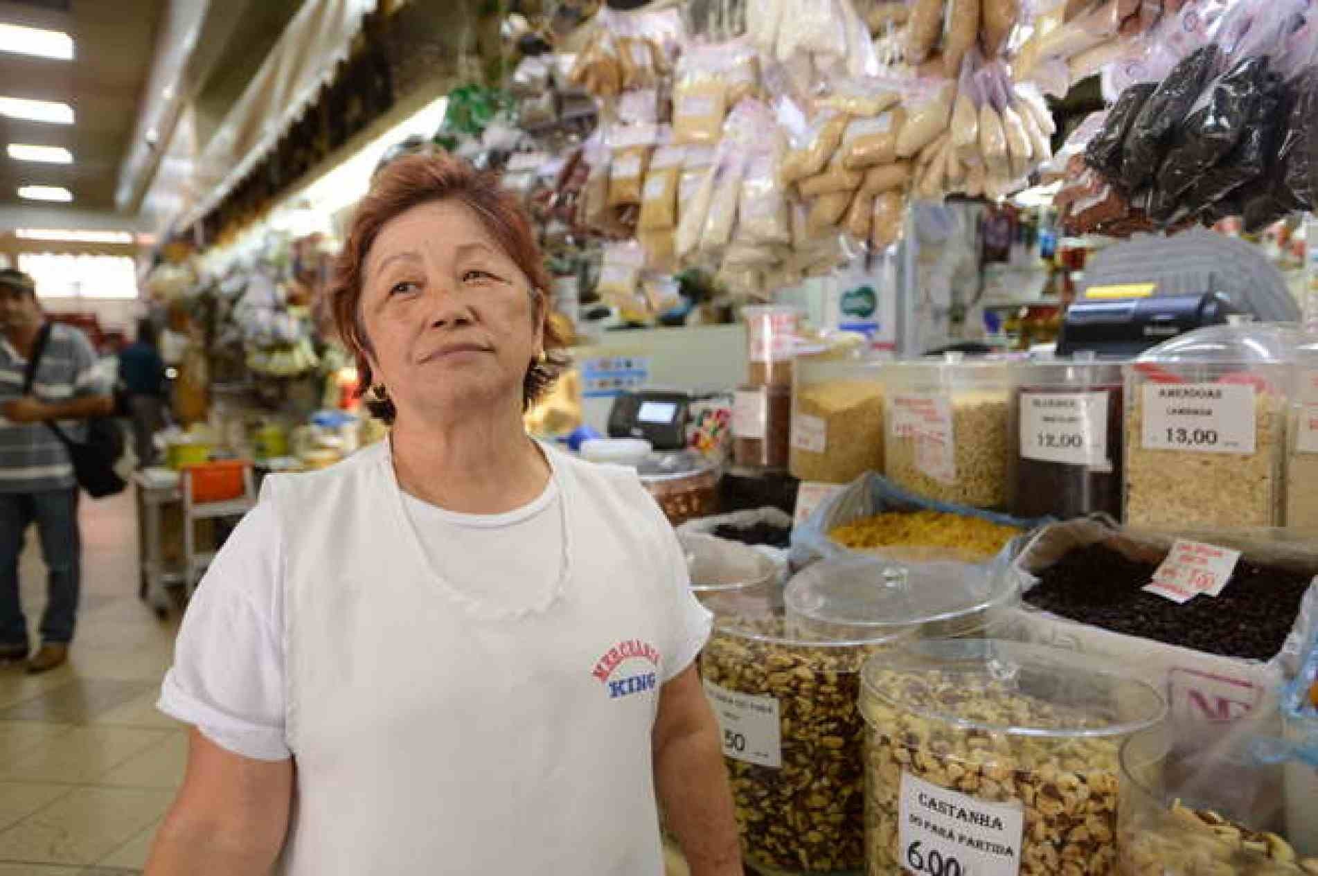 Tereza Henna, 75 anos, proprietária de um armazém no Mercado há 53 anos