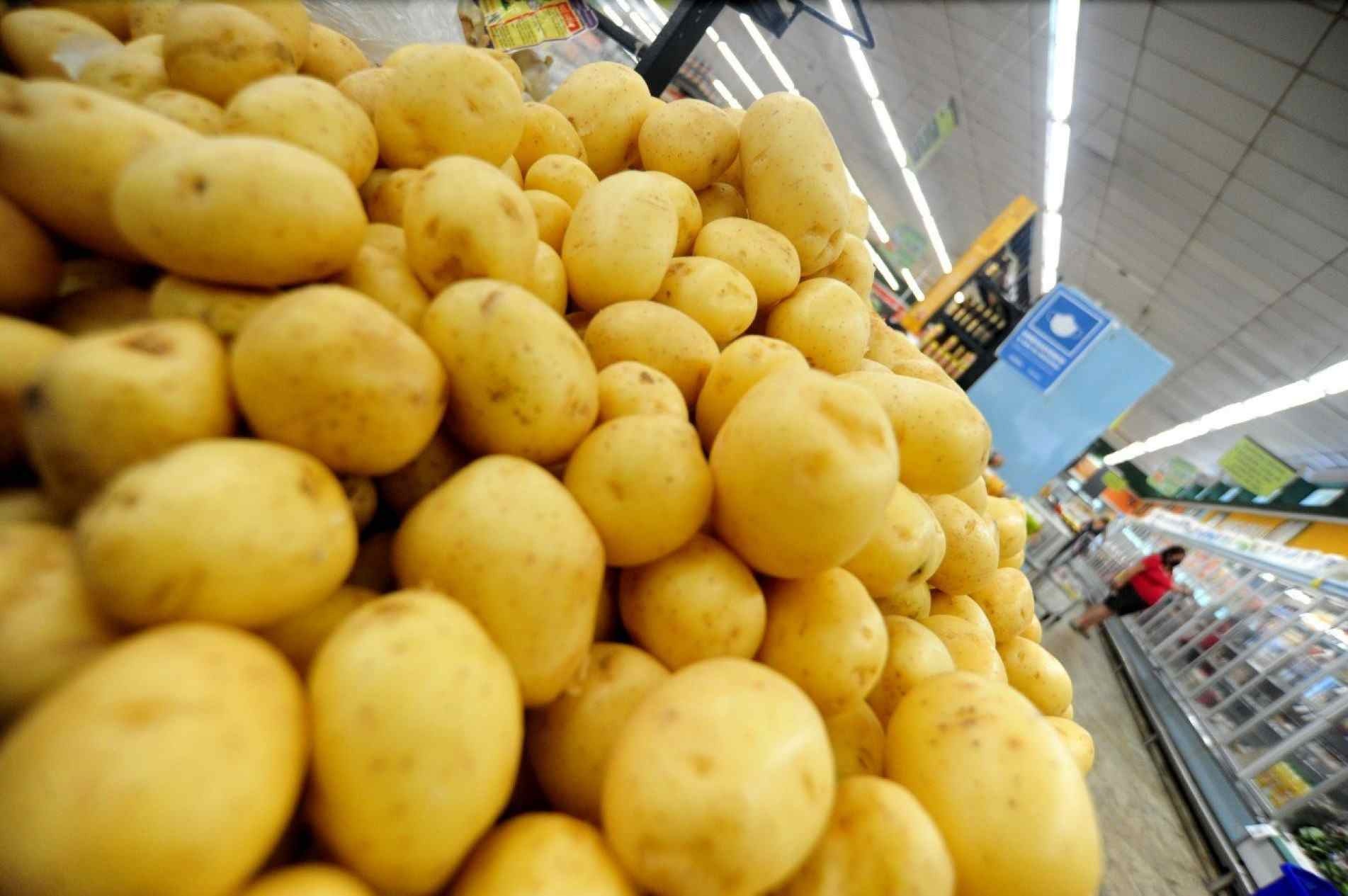 Entre os itens que apontaram maior aumento está a batata (41,83%), passando de R$ 3,61 (o quilo) em setembro para R$ 5,12 em outubro.