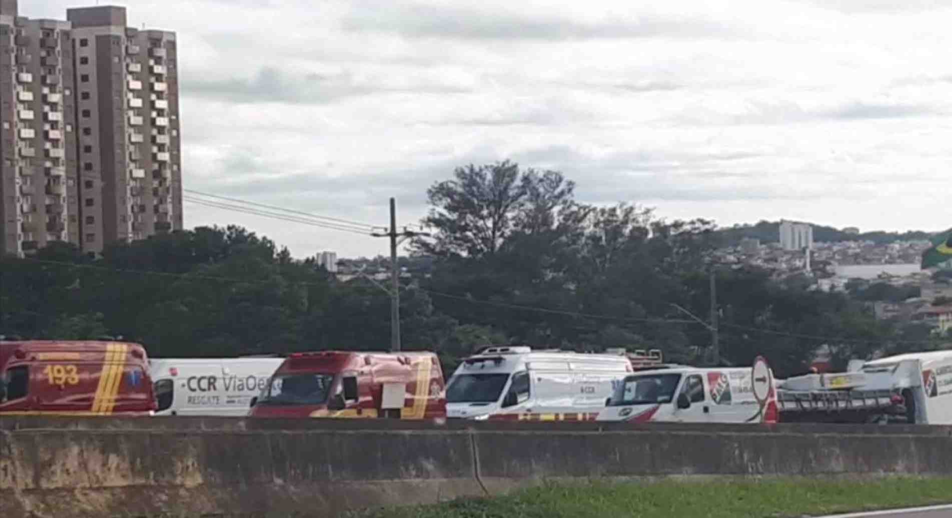 Acidente causou lentidão na altura do km 98 da rodovia Raposo Tavares, sentido interior