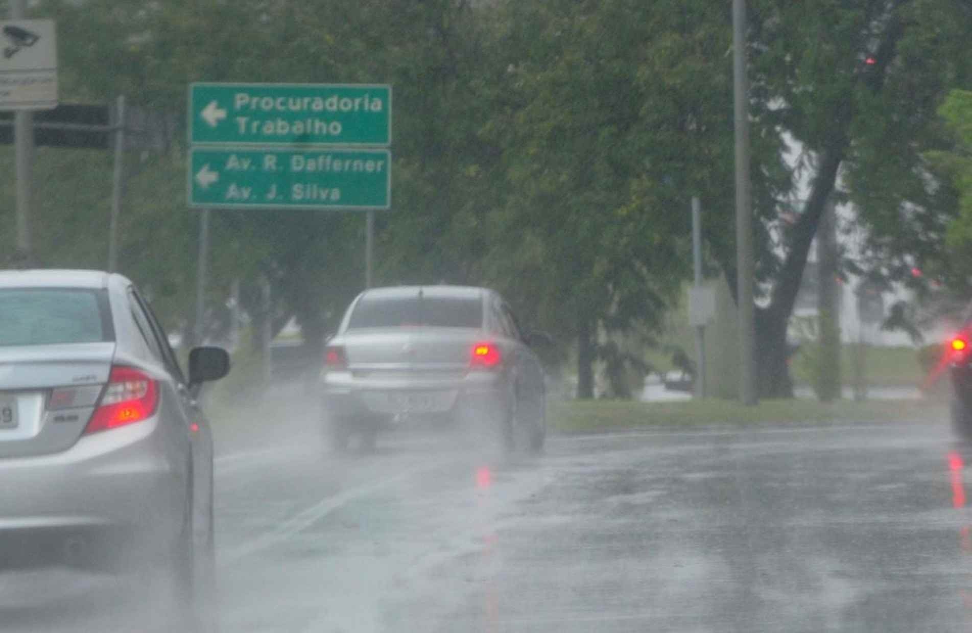 Dados pr&eacute;vios mostram que esse j&aacute; &eacute; o janeiro com a maior quantidade de chuva na cidade desde 2019