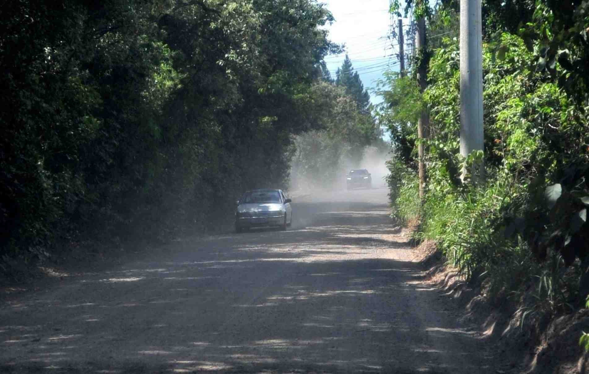 Reportagem constatou ontem que não há nenhuma obra na estrada do Ipatinga.