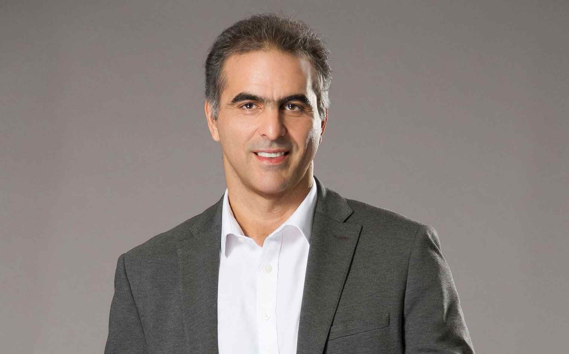 Pablo Di Si afirma que a Volks terá carros elétricos e híbridos a etanol.