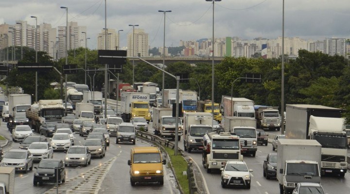 Suspensão do rodízio de veículos em São Paulo vai valer até o dia 14 de janeiro  