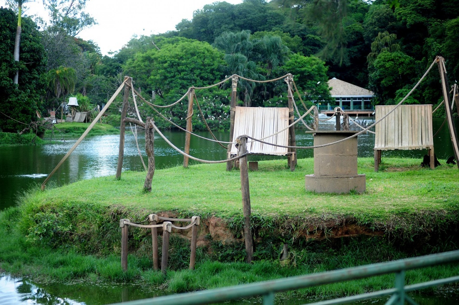 O zoo de Sorocaba está desde 1968 na extensa área da antiga chácara da família Prestes de Barros
