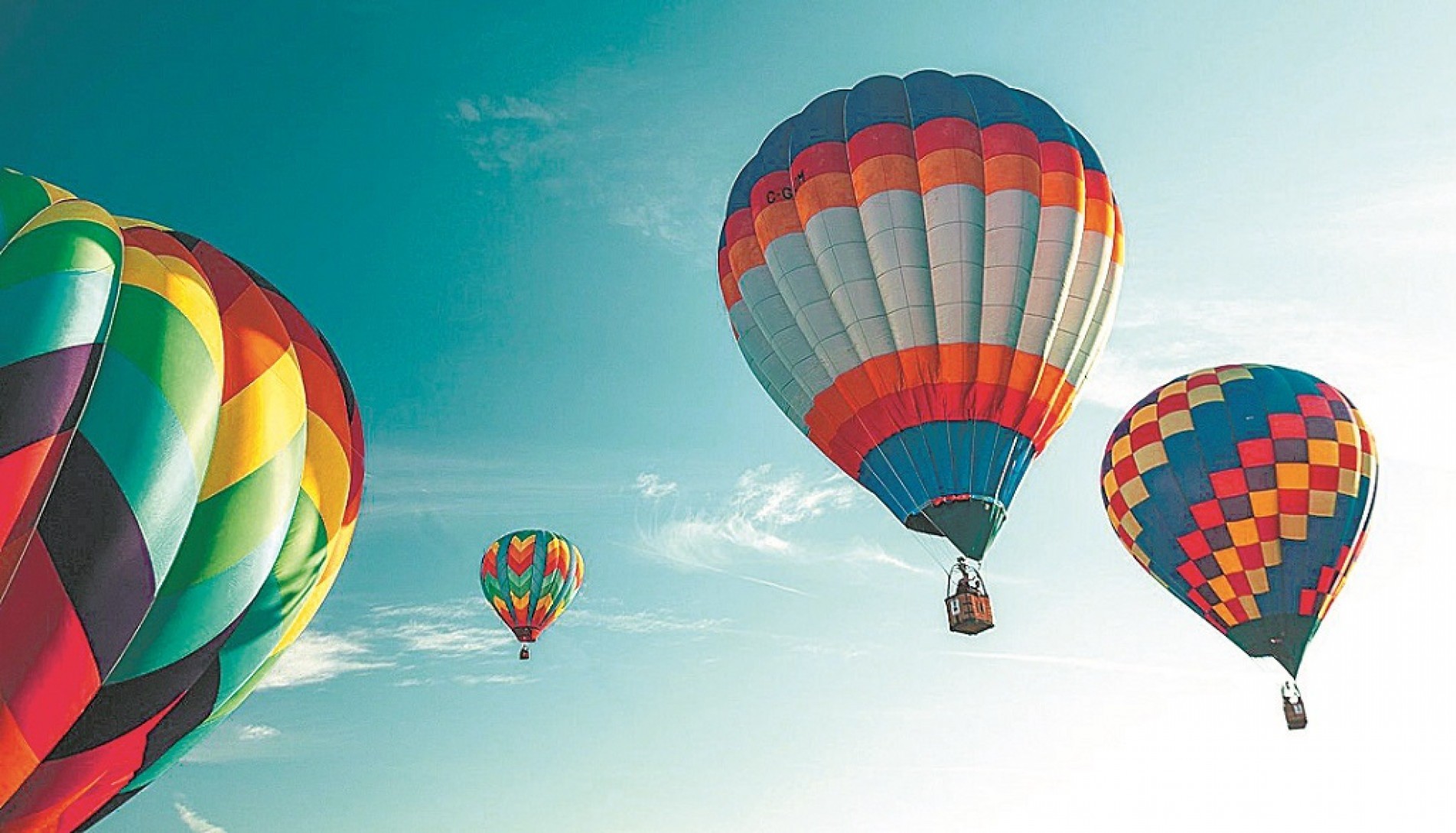 O passeio de balão permite vista panorâmica dos cânions dos Aparados da Serra e da Serra Geral
