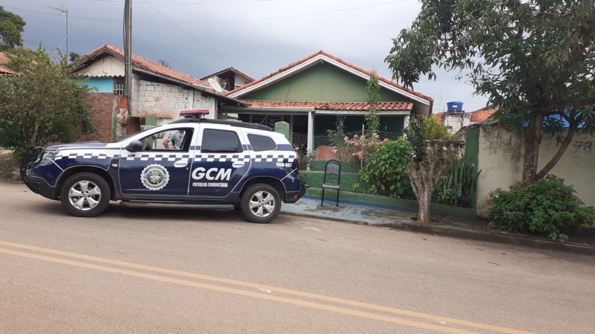 Ocorrência aconteceu no Conjunto Habitacional Alcides Vieira na tarde deste domingo