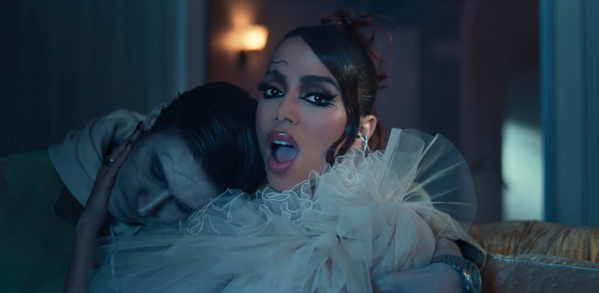 Anitta comemora 20 milhões de visualizações em clipe de 'Boys Don't Cry'