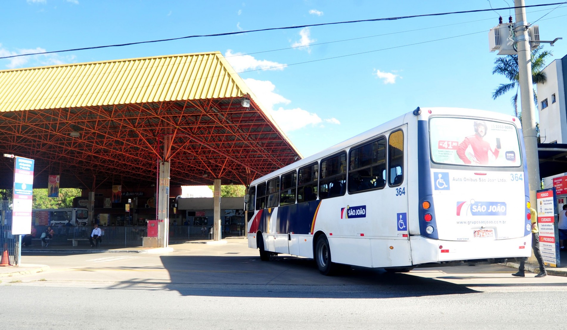 Prazo do contrato do transporte coletivo agora julgado irregular é de 20 anos.