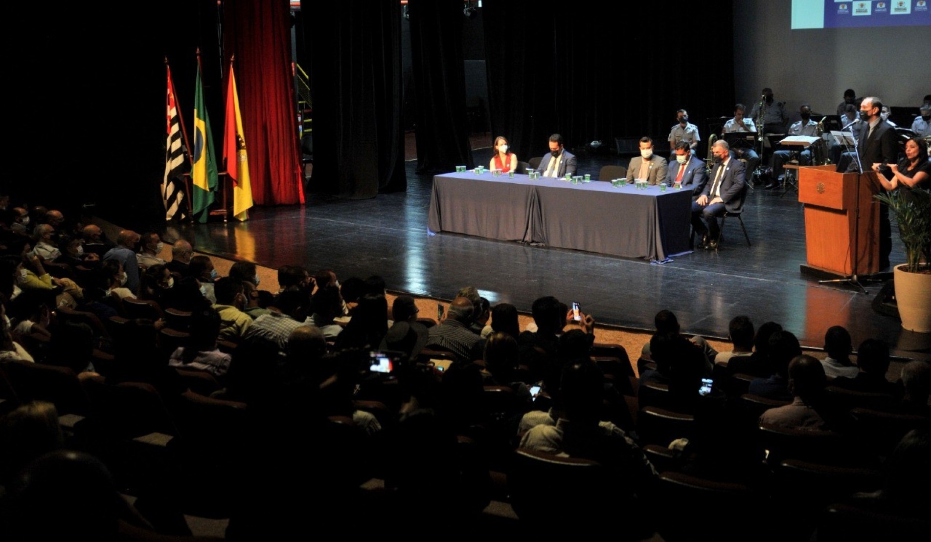 Sorocaba sediou pela segunda vez, nesta sexta (11), o 2º Fórum Permanente de Mobilização Contra as Drogas.