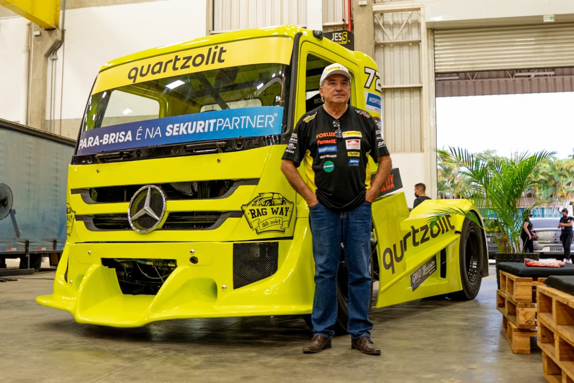 Djalma e Fabinho Fogaça estreiam Mercedes.