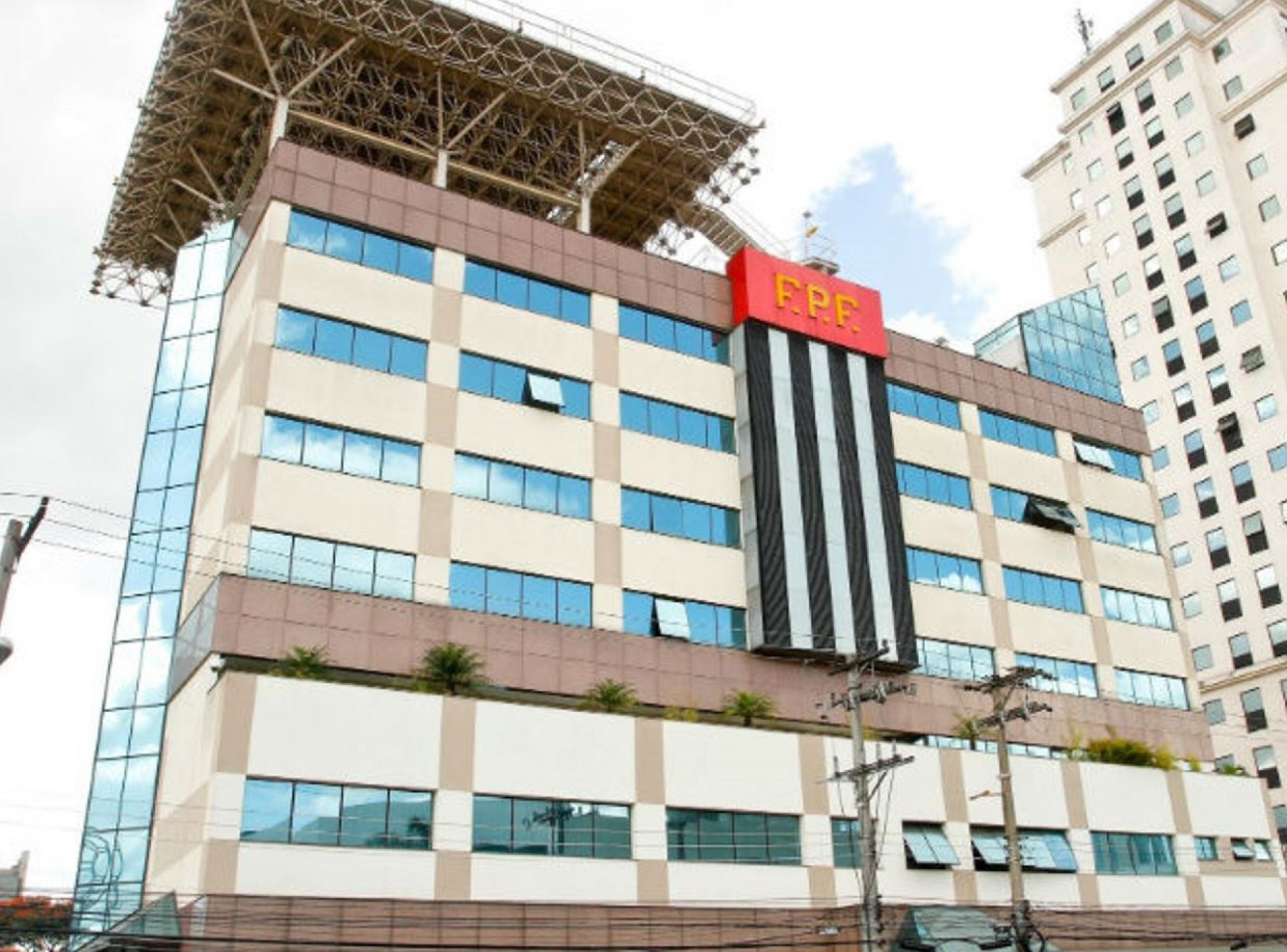 Sede da Federação Paulista de Futebol (FPF).