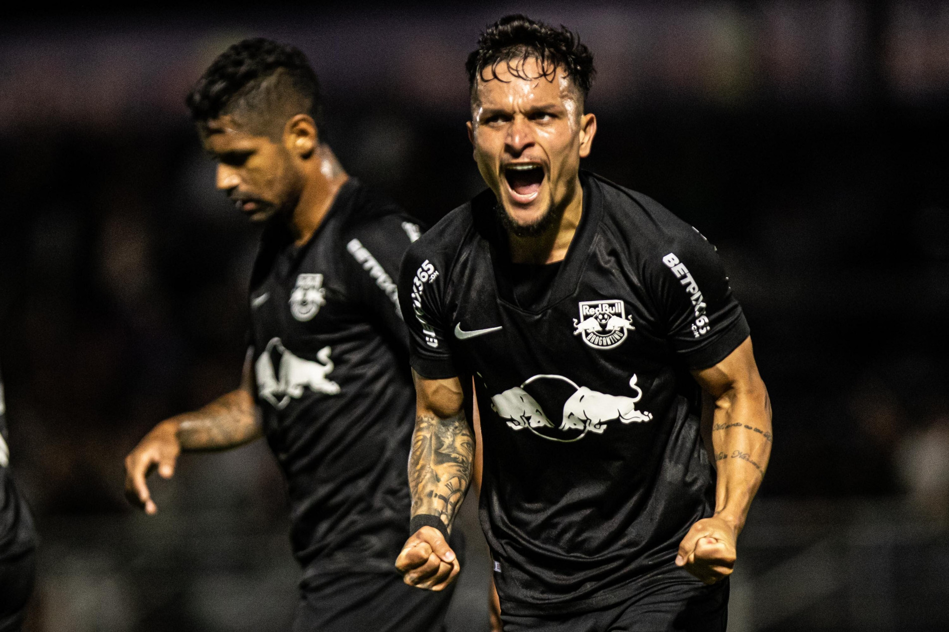 Artur fez o gol da vitória sobre o Santo André.