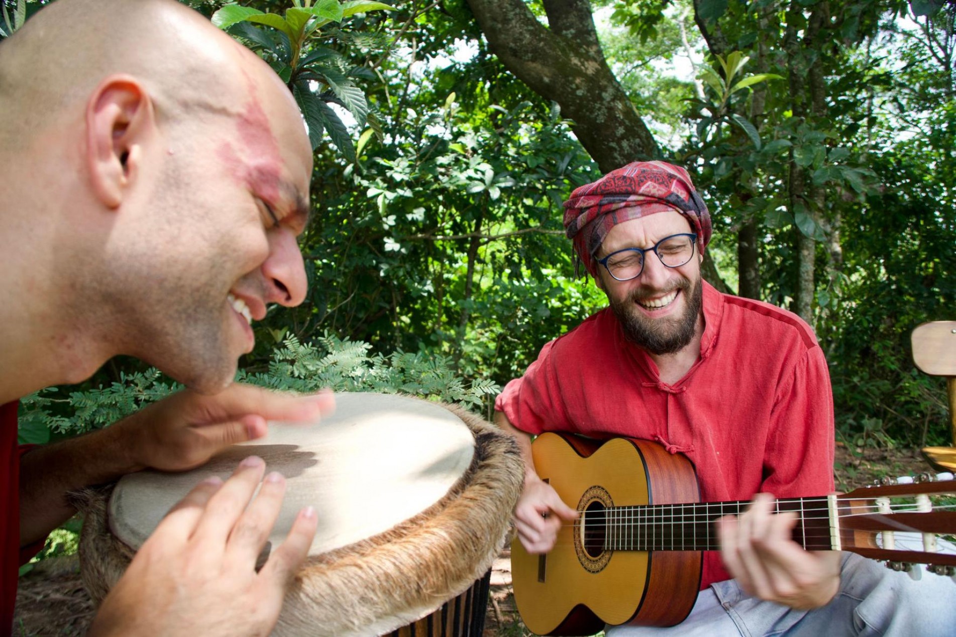 Espetáculo mescla influências musicais dando novas leituras ao Brasil.