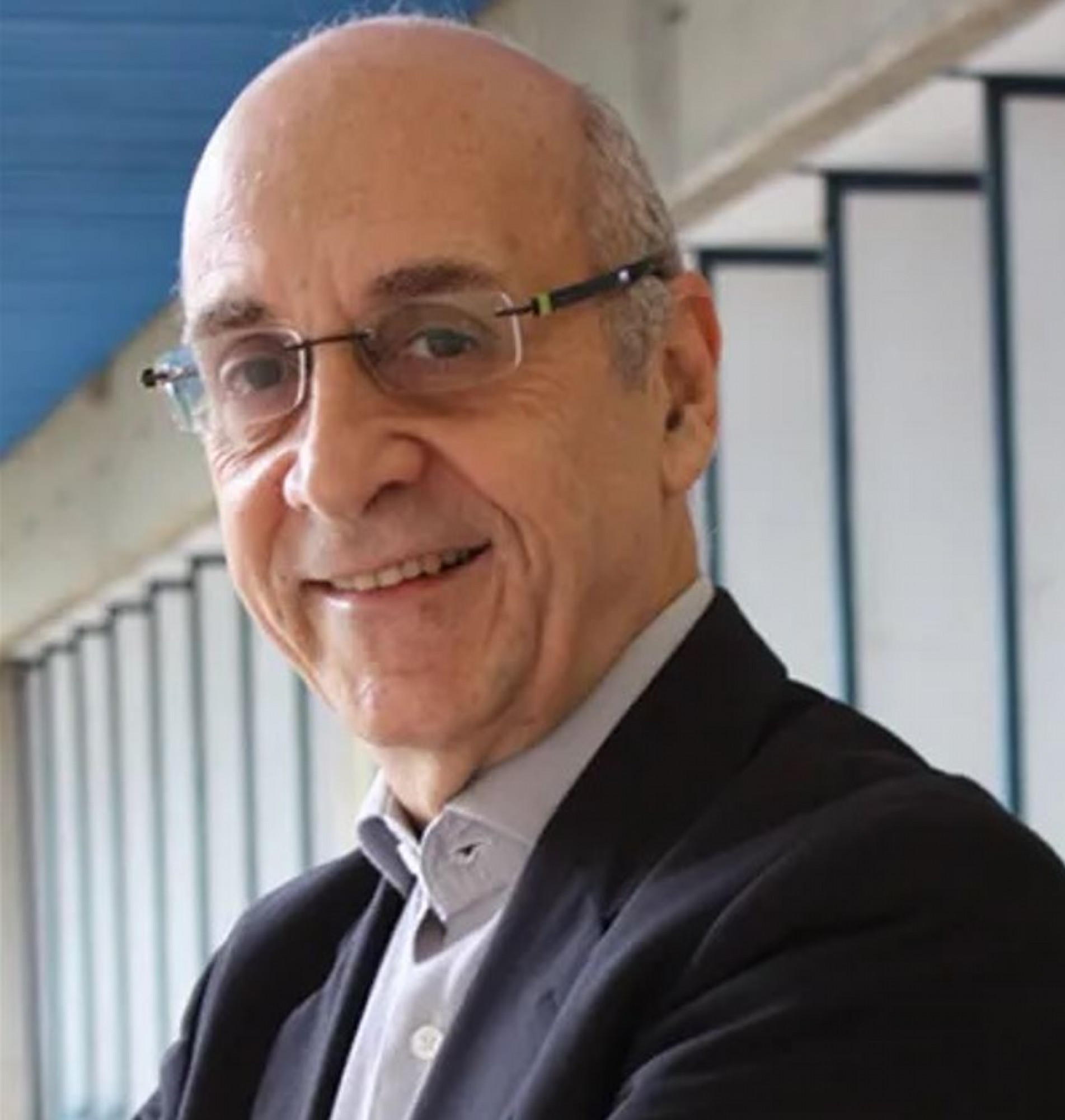 Paulo Feldmann.
