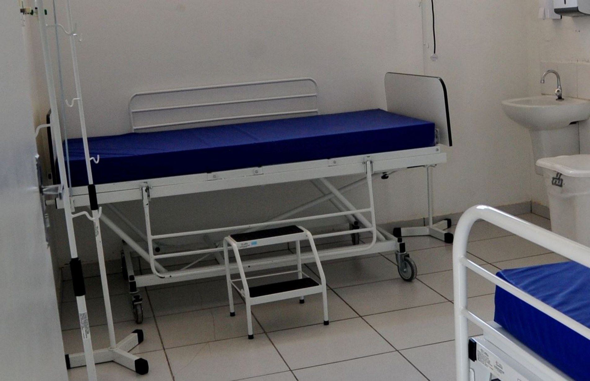 Cidade registrava seis pessoas infectadas internadas ontem (26).