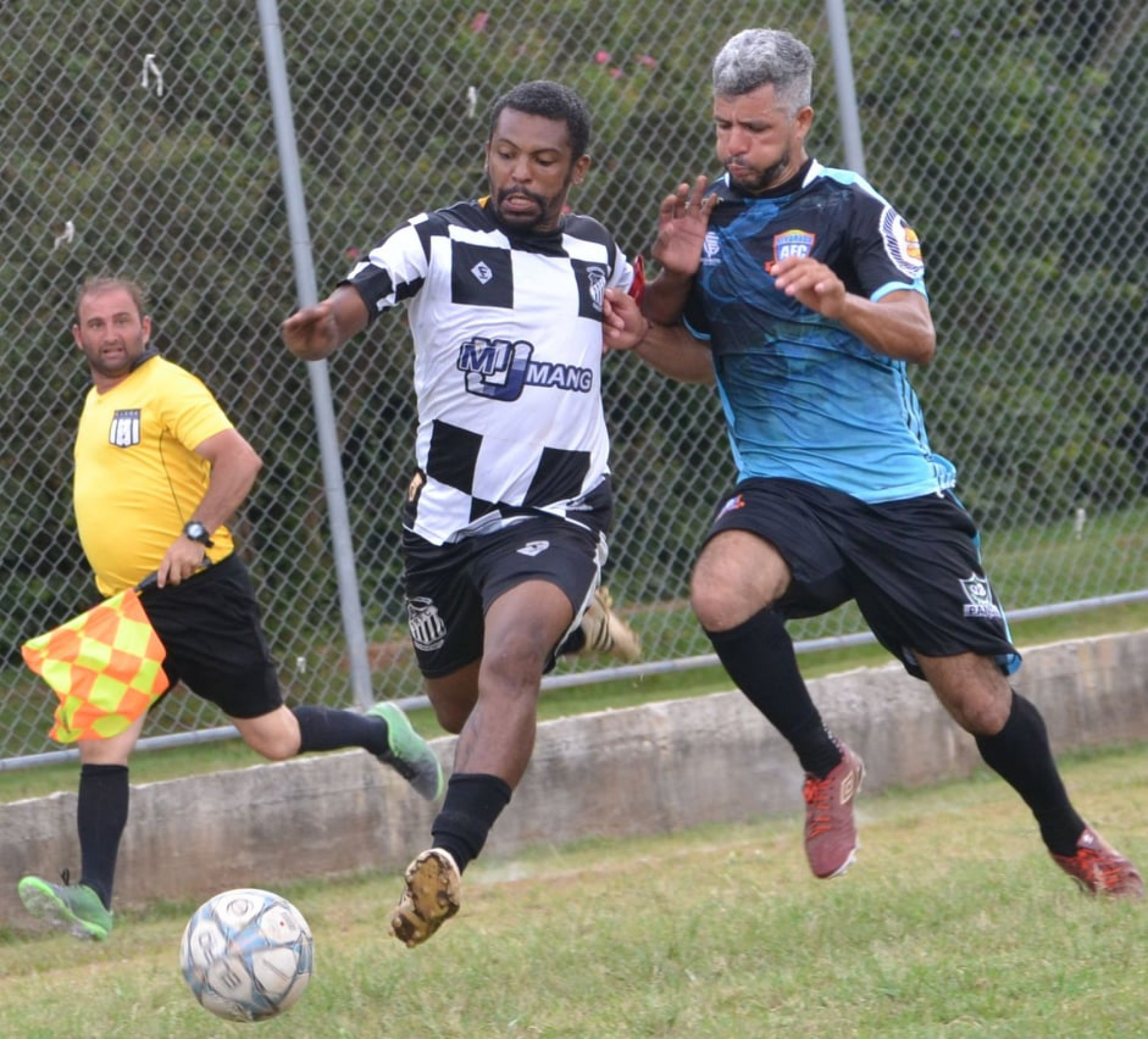 O Alvorada derrotou o São Raimundo por 4 a 3, num jogão de bola válido pela primeira rodada.